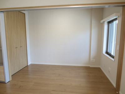 【その他】 | アン・シャトウ | 202　洋室