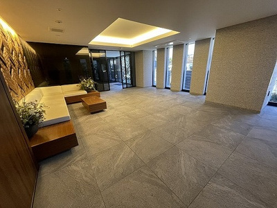 【その他】 | ライオンズ綾瀬セントマークス | ロビー　※2026年1月の写真