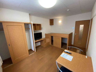 【居間・リビング】 | レオパレスほんまちＡＰ | 設備仕様は号室により異なる為、現況を優先とします。