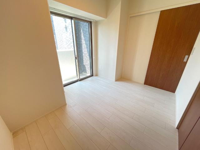 ベルク栄の内装|洋室