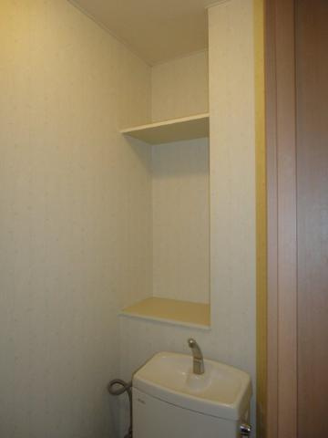 グランドールヒルズのトイレ|トイレ戸棚