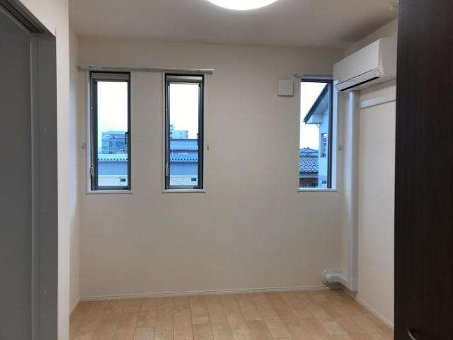 ネオ・クレストの内装|洋室（イメージ）