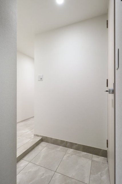 パークナード恵比寿の玄関