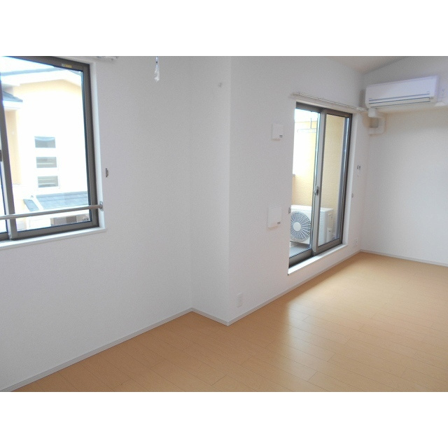 クレールⅤの居間・リビング