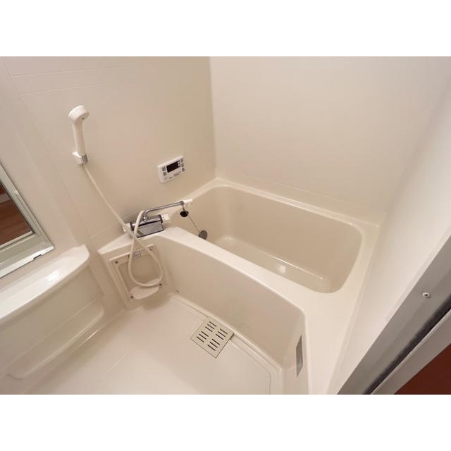 カレントの浴室