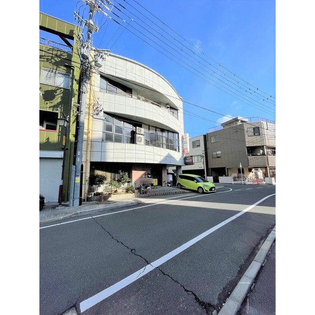 岐阜市真砂町１２丁目の店舗事務所の外観