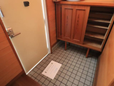 【その他】 | コーポ祐天寺 | エントランスにはシューズボックス有ります