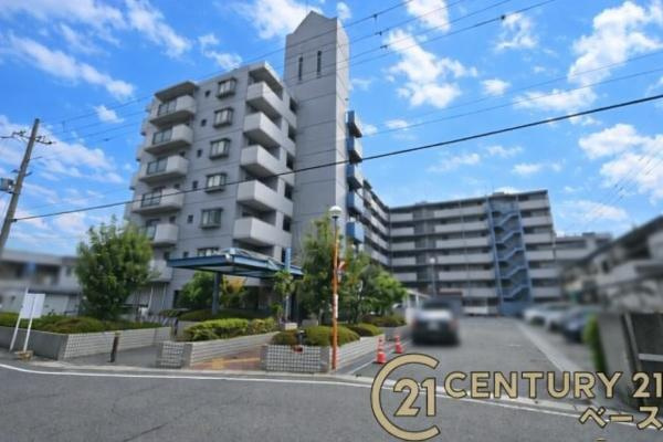 ユニハイム大和郡山の外観|■現地撮影写真■開放的な人気の角部屋！お気軽にお問い合わせください！