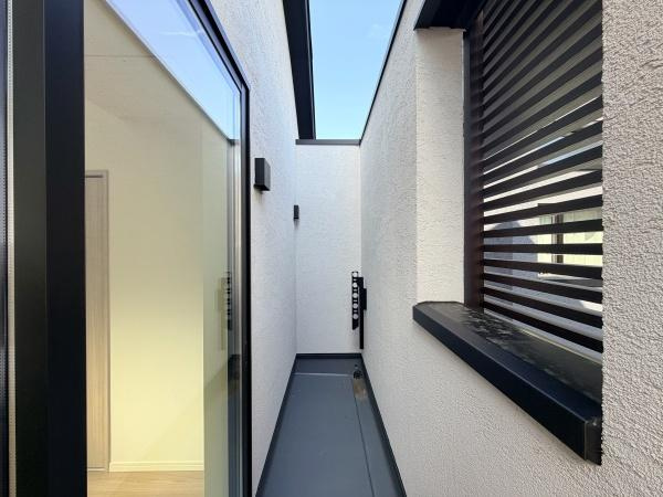 横浜市旭区東希望が丘の新築一戸建のバルコニー