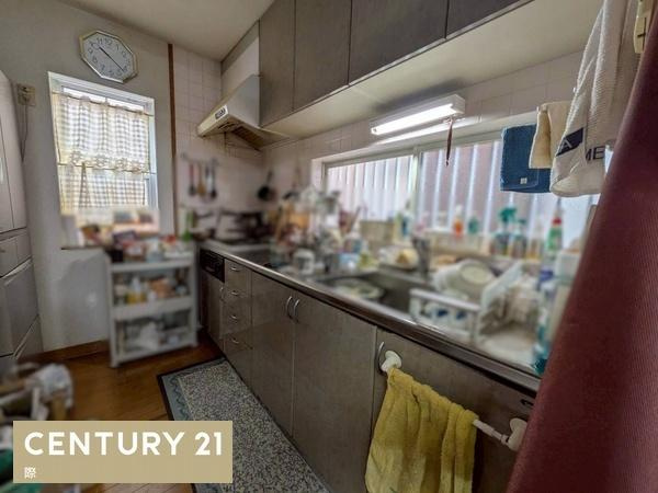岩出市北大池　中古戸建のキッチン