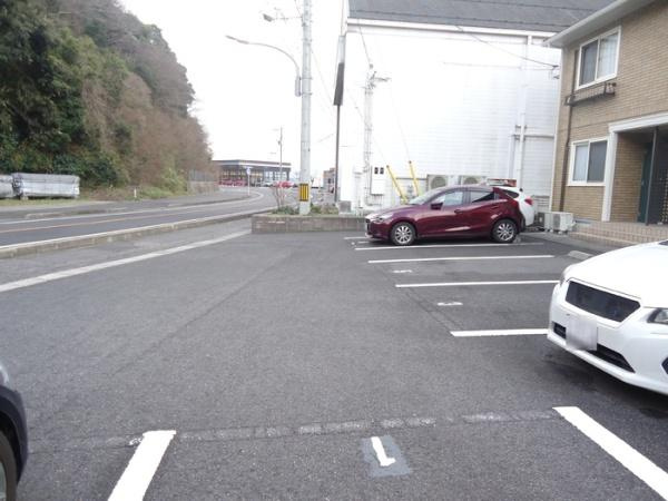 【駐車場】 | ローズコート　エム