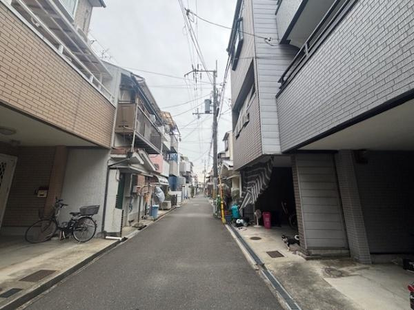 【居間・リビング】