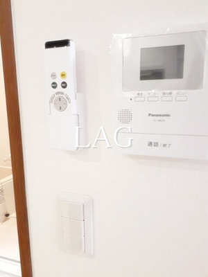 【セキュリティ】 | 青葉マンション | モニター付きインターホンになります。