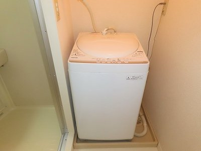 レオパレスニスモのその他|洗濯機も付いています