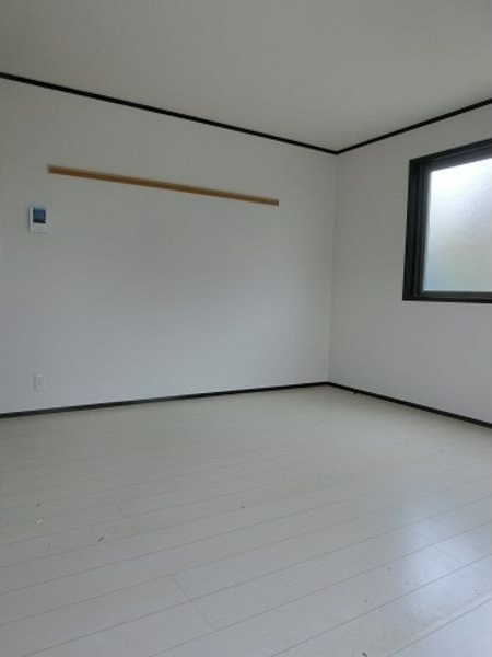 サンライズ西徳田の洋室