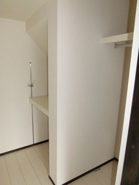 サンライズ西徳田の収納