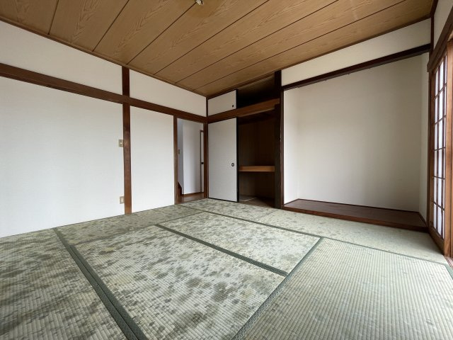 白幡648戸建の和室