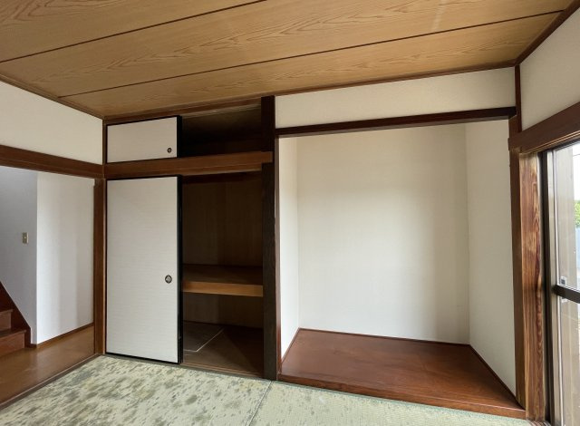 白幡648戸建の収納