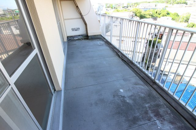 第３岩井ハイツのバルコニー