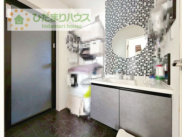 【独立洗面台】 | 守谷市松並青葉3丁目　中古戸建 | 高級感溢れるスタイリッシュな洗面化粧台！！