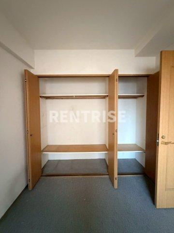 アーバンドリーム森本の駐車場