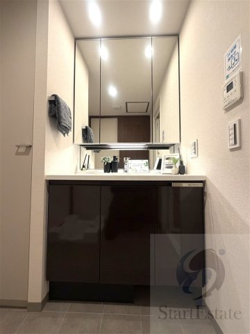 【独立洗面台】の画像