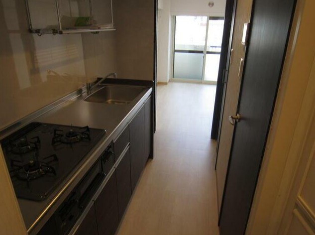 シーザーレジデンス東府中の居間・リビング