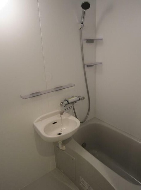 シーザーレジデンス東府中の浴室