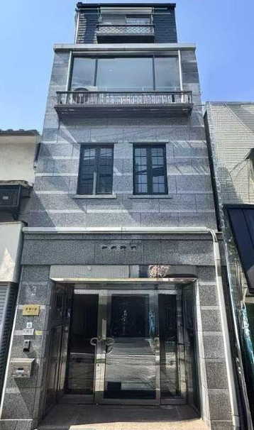 四つ橋線「花園町」駅徒歩2分　1棟ビルの外観