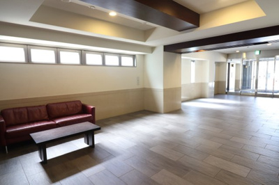 【エントランス】 | ルネ石山センタープレイス