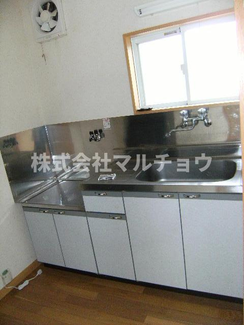 まるよしマンションのキッチン|キッチンです