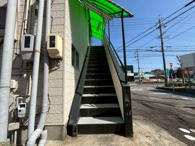 石原ビルの外観