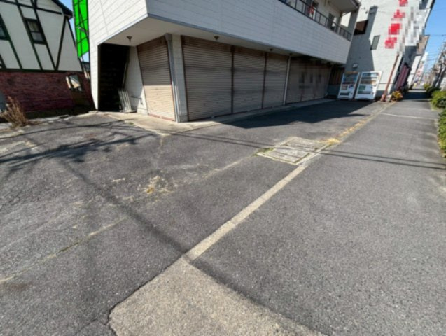 石原ビルの外観