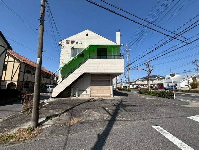 石原ビルの外観