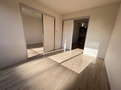 【洋室】 | サンライズⅠ