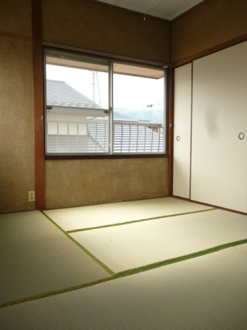 三の宮貸家の和室