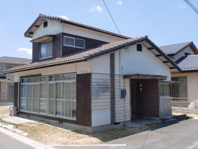 三の宮貸家の外観