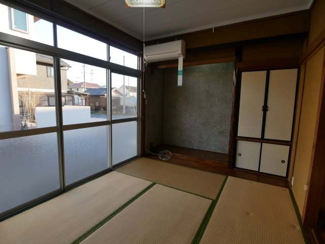 三の宮貸家の和室