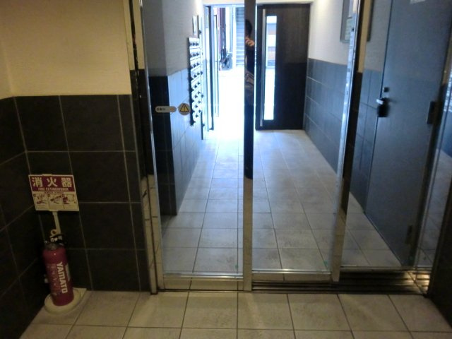 エクアス両国のロビー