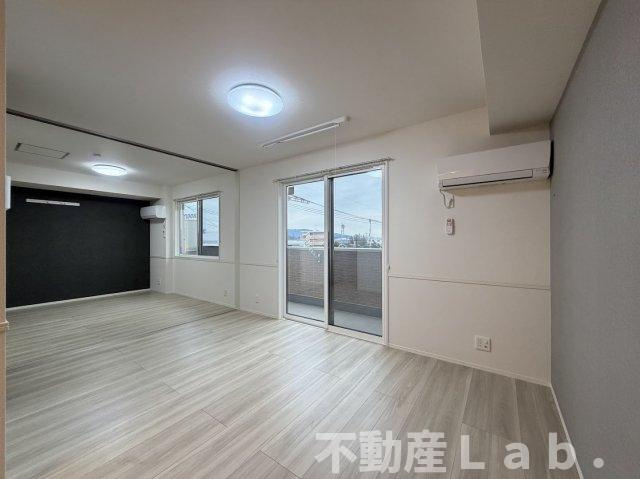 アレシアの居間・リビング