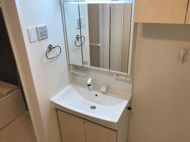 ＮＥＷ　ＥＲＡの洗面所|洗髪洗面化粧台