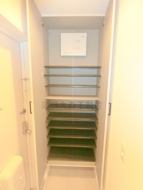 コスモリード大森西の収納|シューズボックス