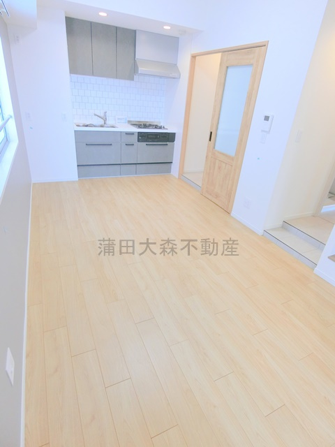 コスモリード大森西の居間・リビング