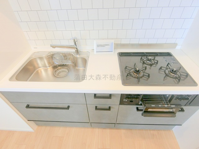 コスモリード大森西のキッチン
