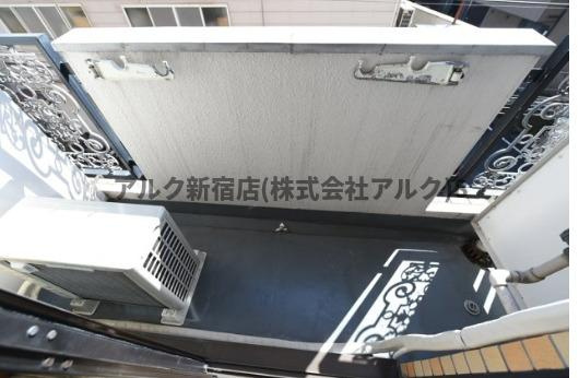 メゾン・ド・エコルスのバルコニー