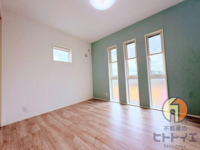 タマタウン八女IC西の洋室