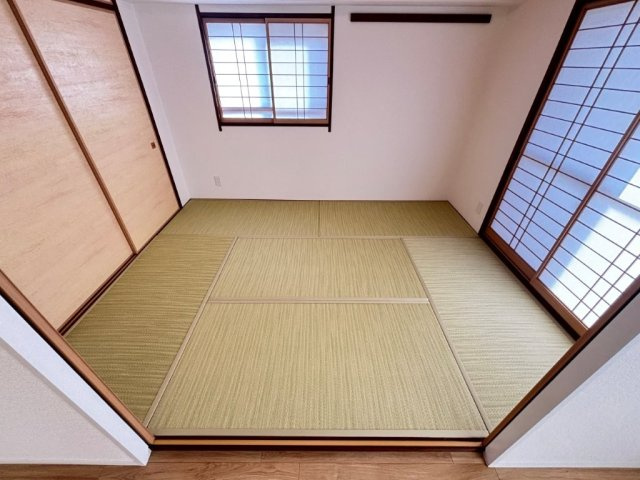 アルファ尾張旭の和室