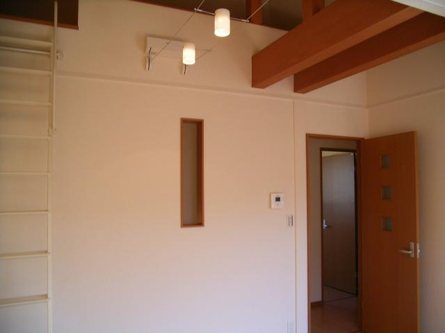 カーサ　アルフレチャの居間・リビング|反転タイプあり