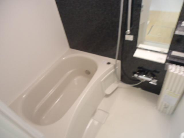 アリエルの浴室|バス