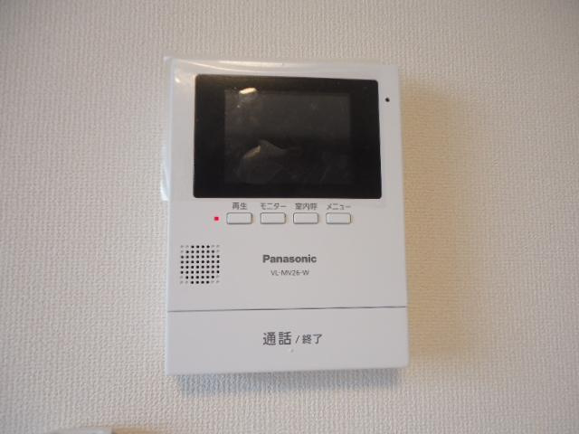 アリエルの内装|カメラ付インターホン